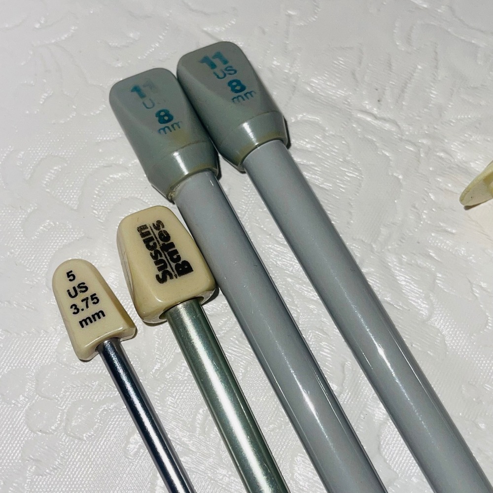 Susan Bates Vintage Knitting Needles Lot Aluminum Plastic Mixed Sizes 28pc